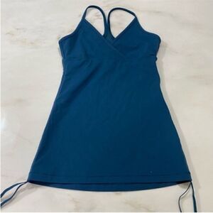 Lululemon Tank Top size 6 Mesh back panel ruched sides‎